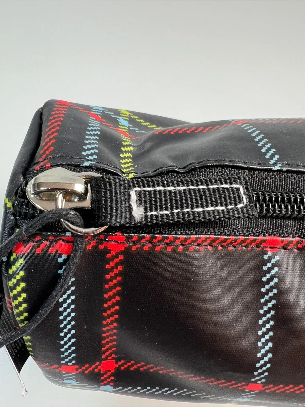 NWT SCOUT Packin’ Heat Makeup Bag SCOUTlander Plaid Travel Cosmetic Case